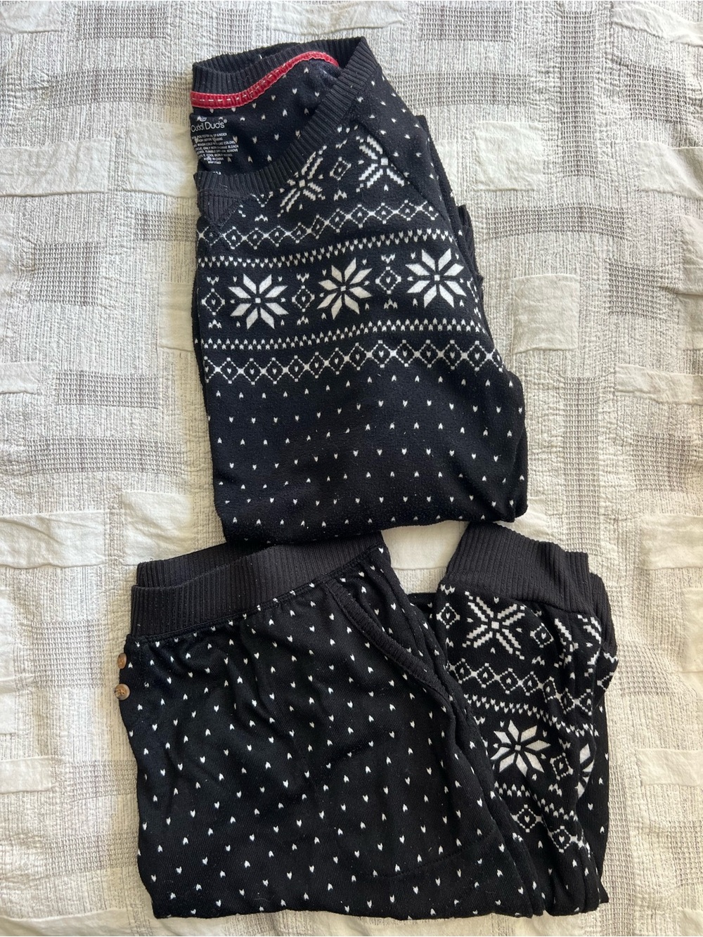 Women’s Cuddl Duds Pajamas Set